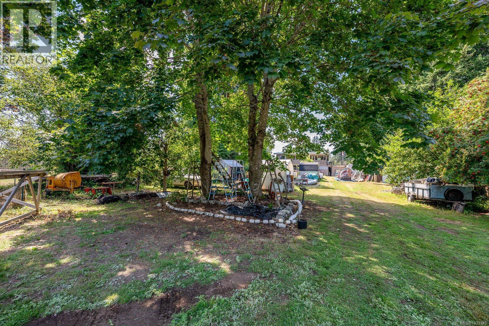 4732 Oakridge Dr Property Photo 8