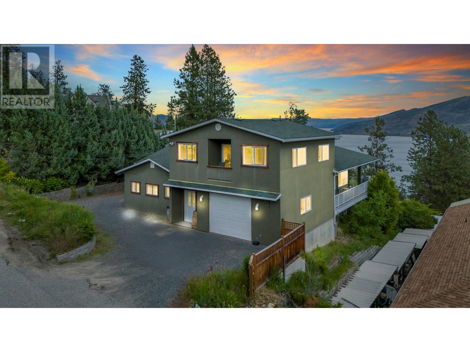 6471 Vernon Avenue Property Photo 1
