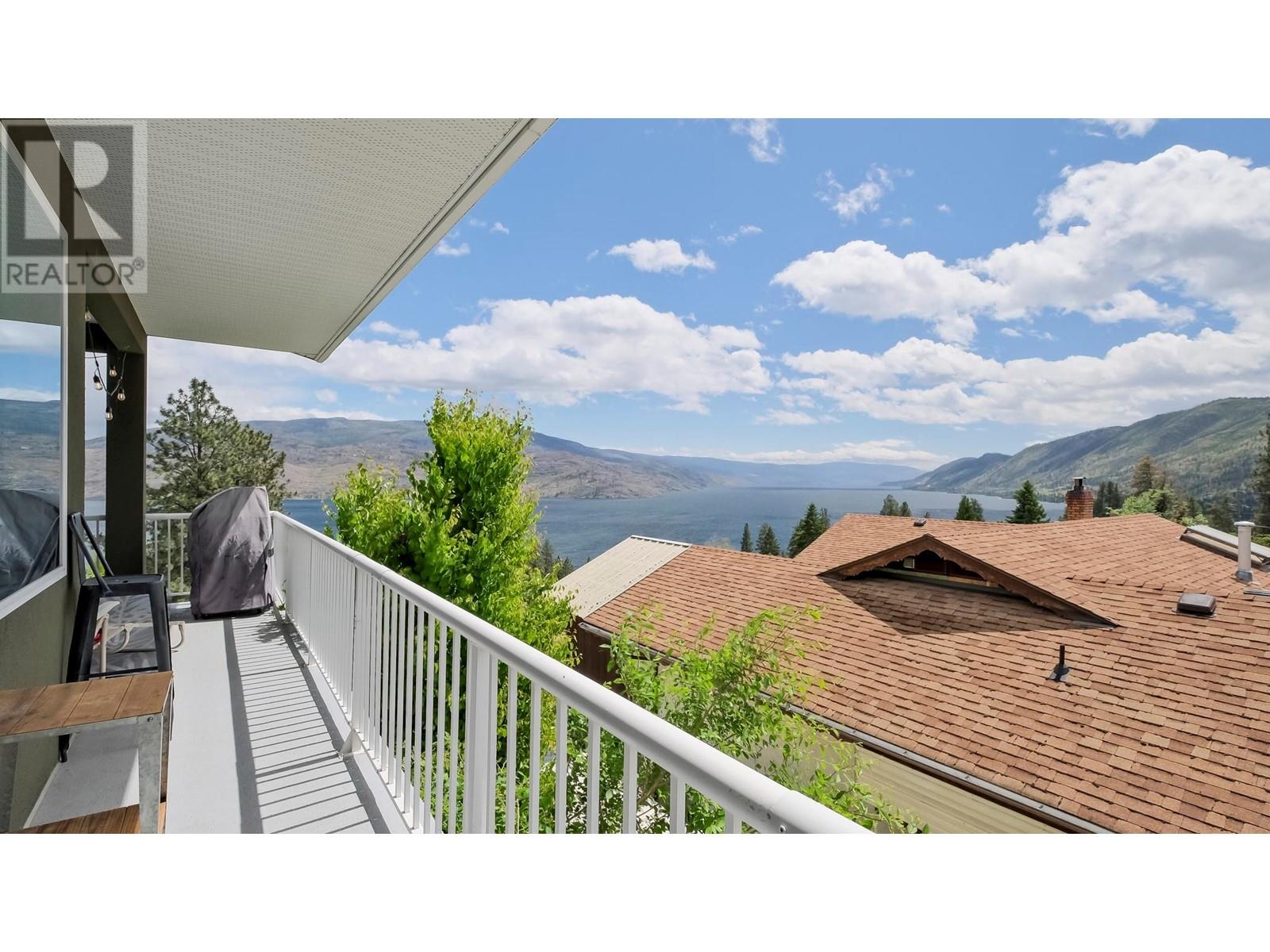 6471 Vernon Avenue Property Photo 7