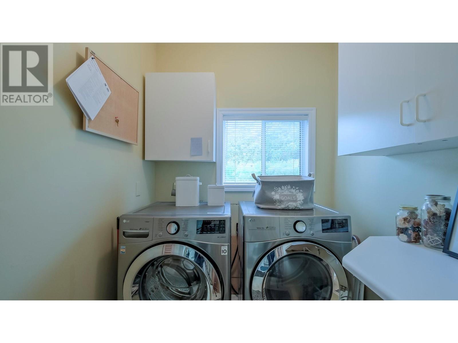 6471 Vernon Avenue Property Photo 50