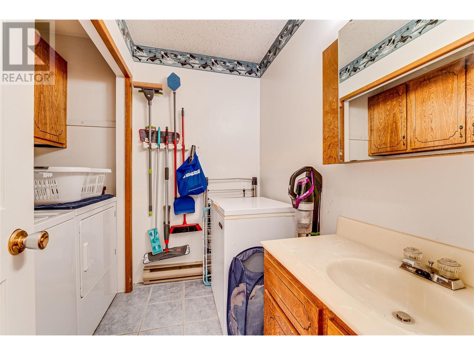 2710 Catherine Place Property Photo 17