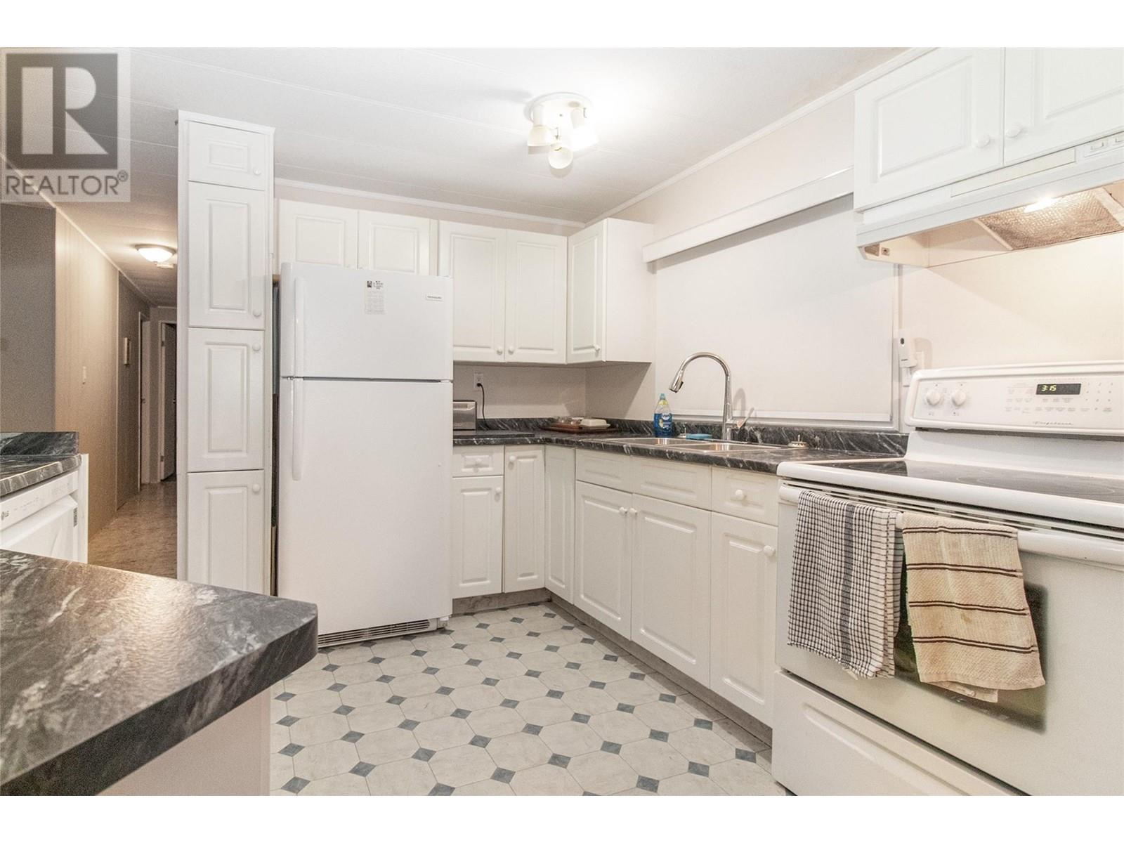 5432 Chidley Road Unit# 22 Property Photo 5