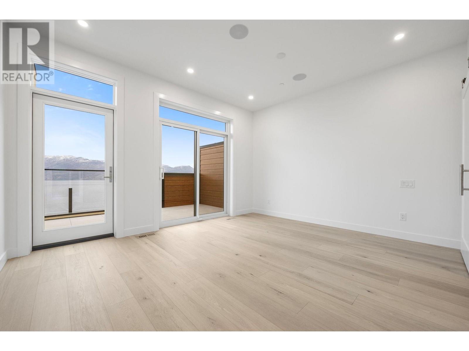 6008 Princess Street Property Photo 13