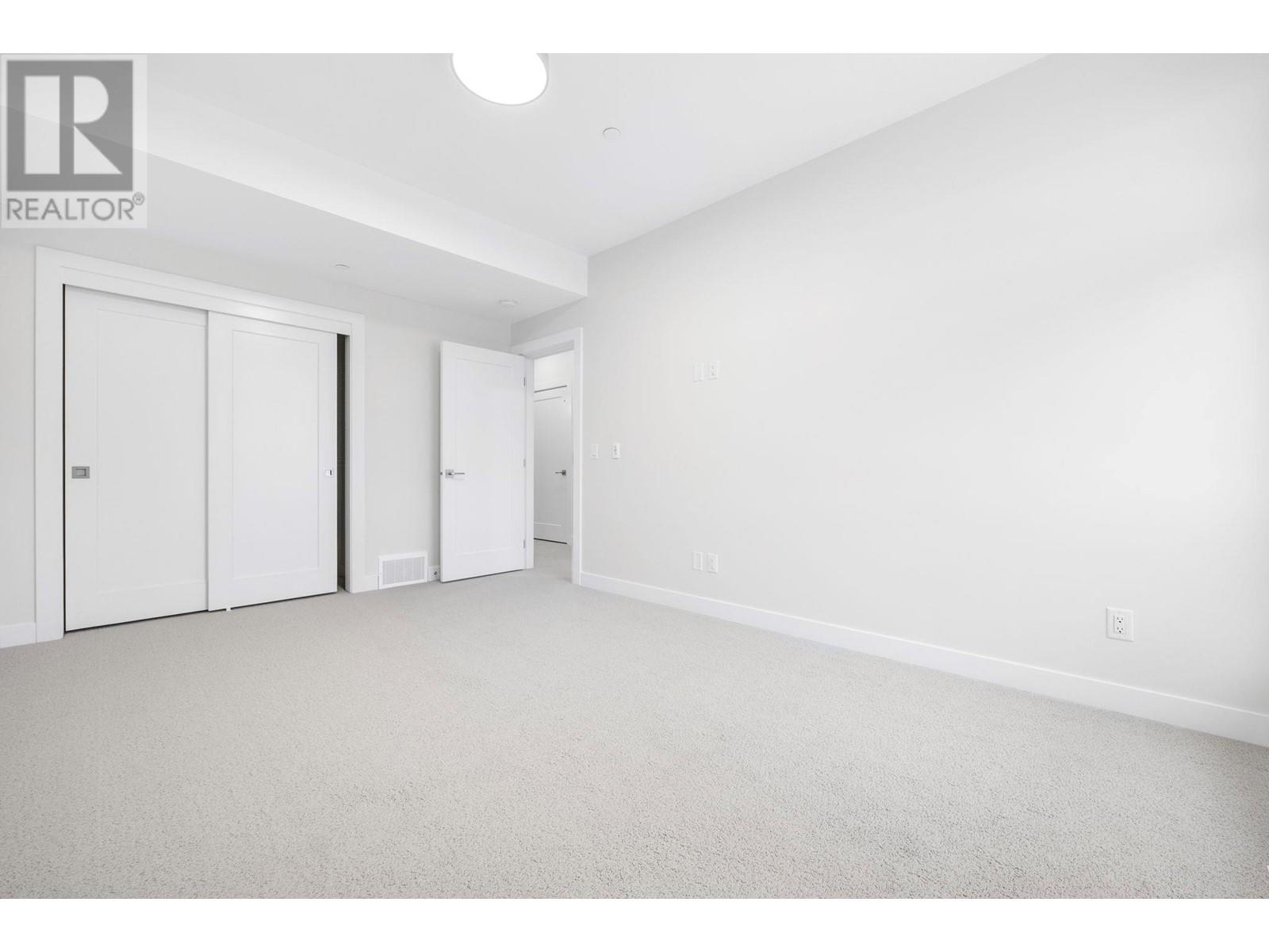 6008 Princess Street Property Photo 29