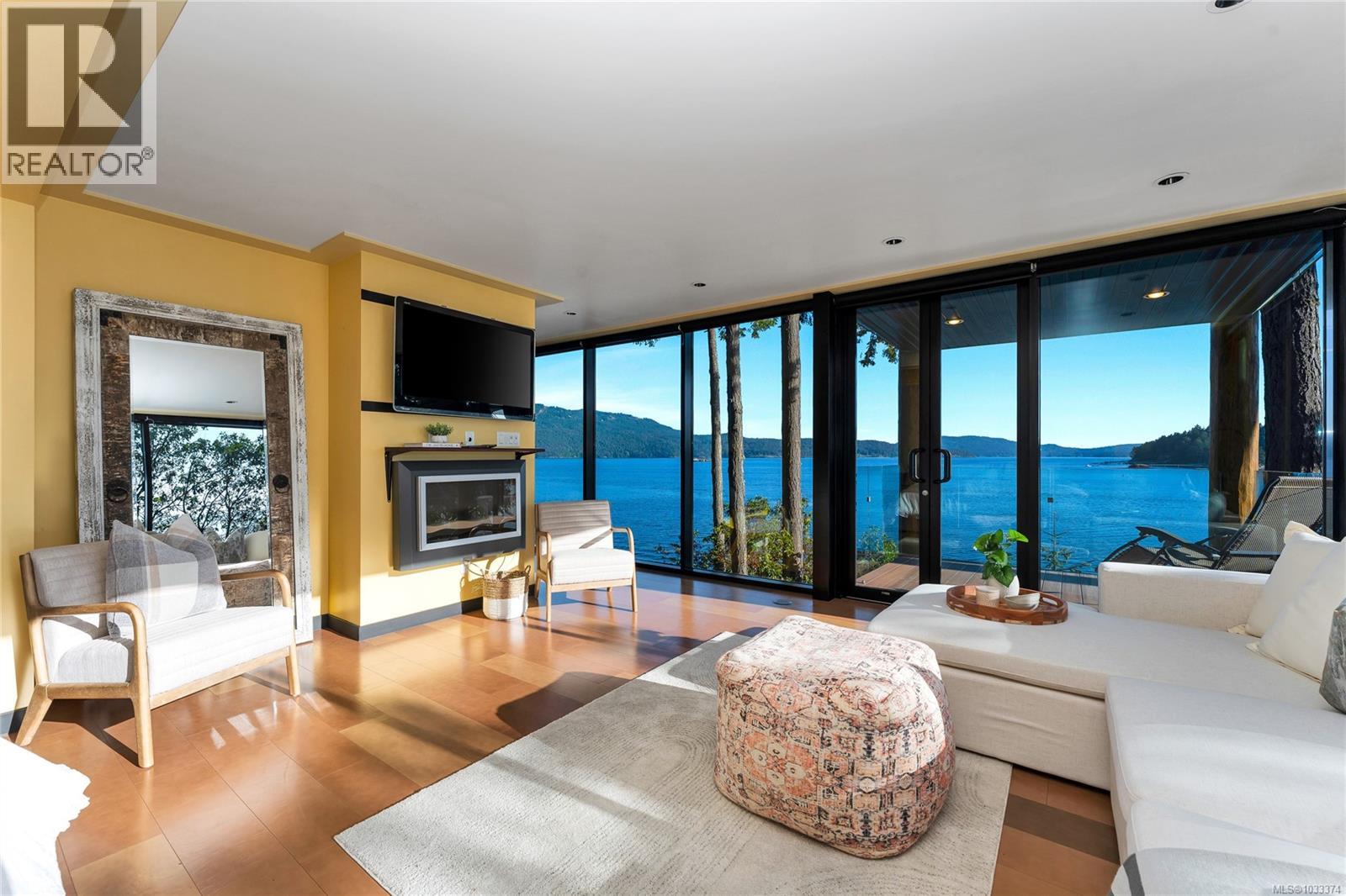 1676 Lands End Rd Property Photo 25
