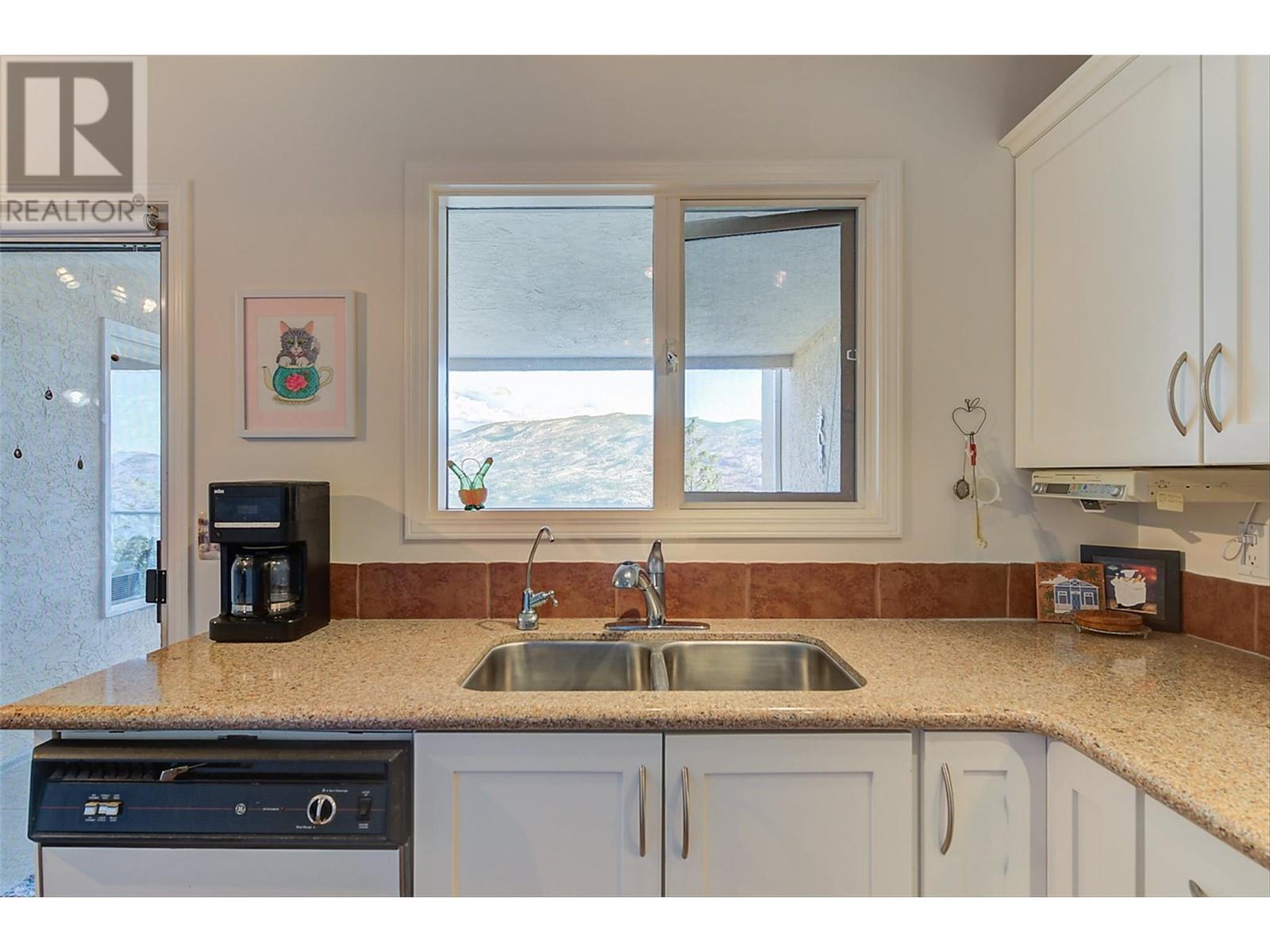 4470 Ponderosa Drive Unit# 103 Property Photo 12