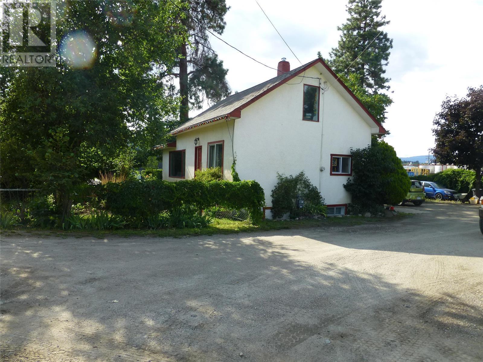 510 / 520 Beaver Lake Road Property Photo 9