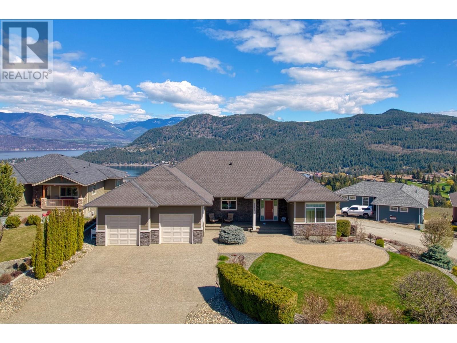 2582 St. Andrews Street Property Photo