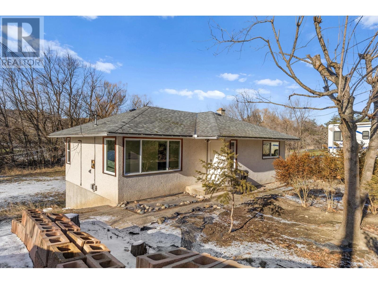 608 Browne Road Property Photo 7
