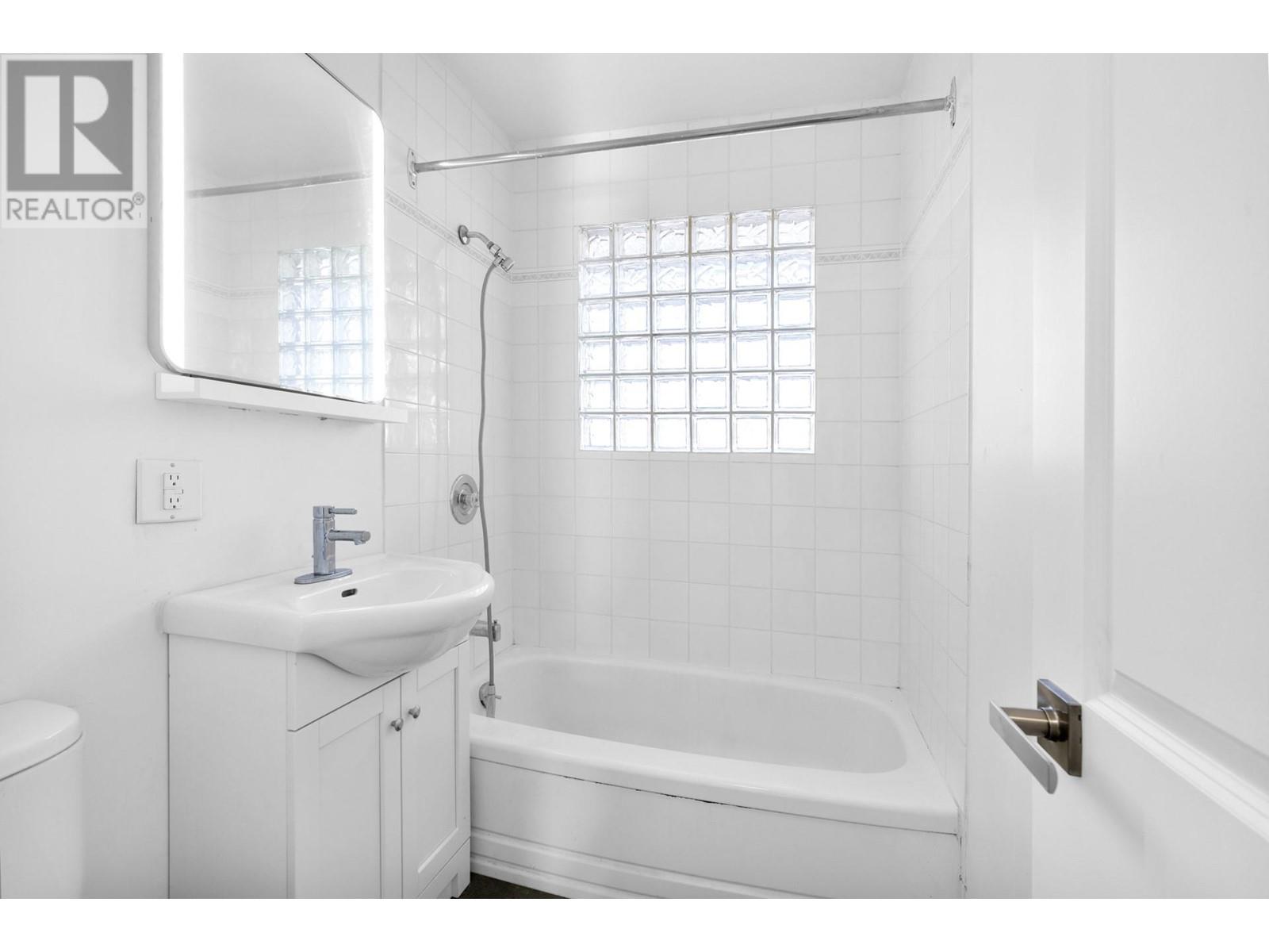 608 Browne Road Property Photo 14