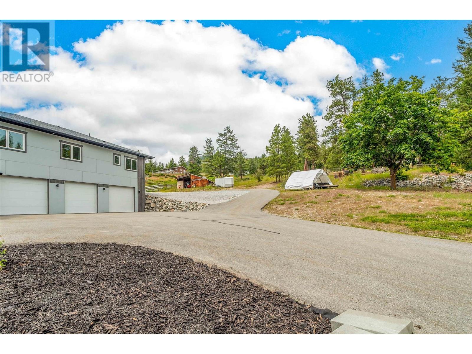 5308 Law Street Property Photo 7