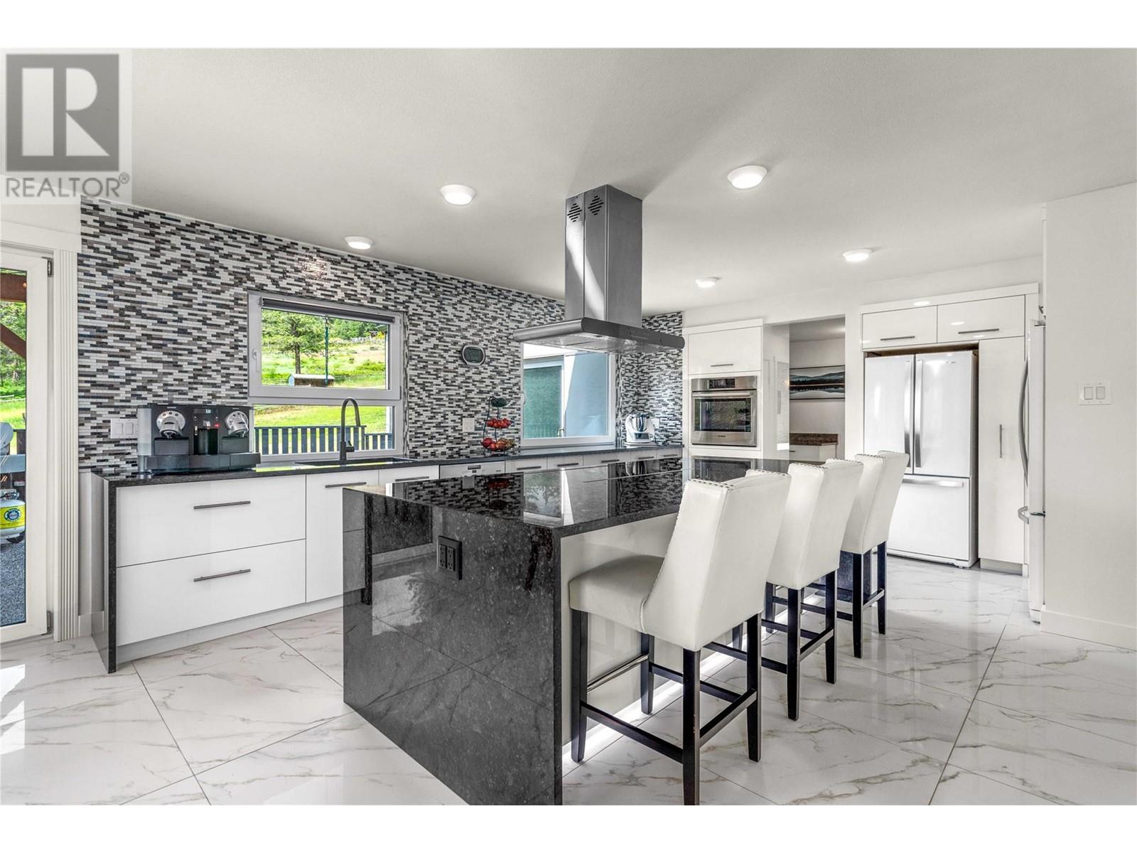 5308 Law Street Property Photo 18