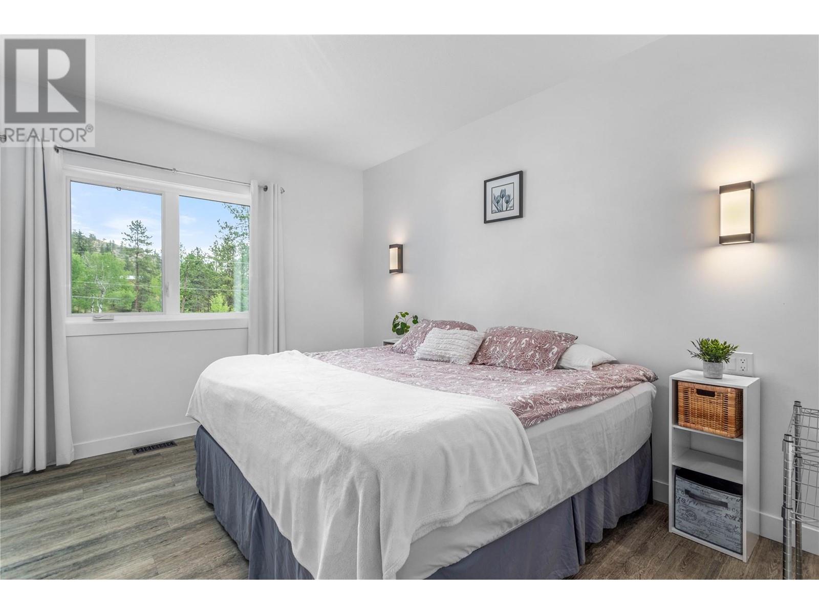 5308 Law Street Property Photo 55