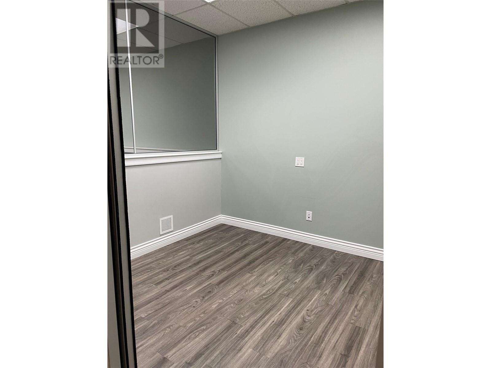 3309 31 Avenue Unit# A Property Photo 3