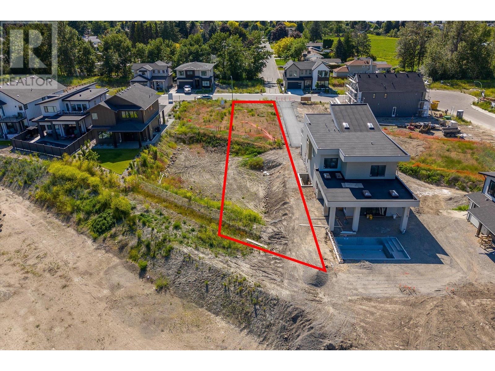 4201 Russo Street Property Photo 2
