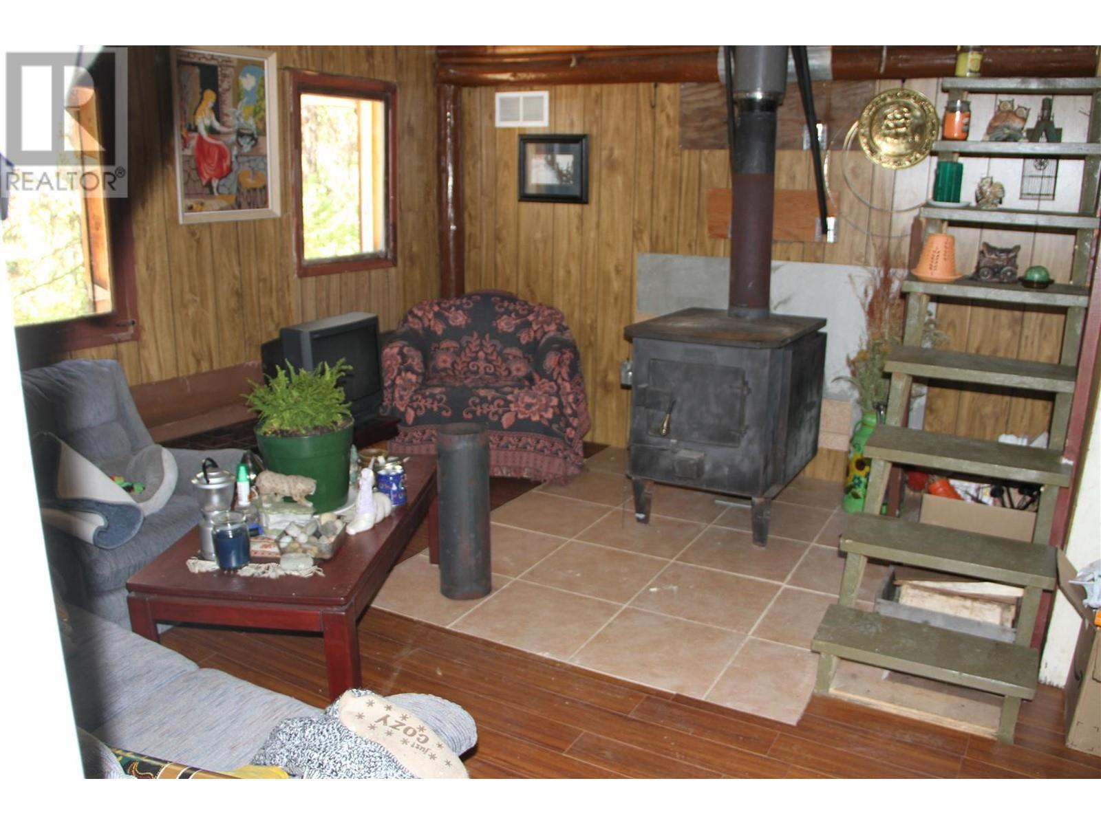 8595 Christian Valley Road Property Photo 36