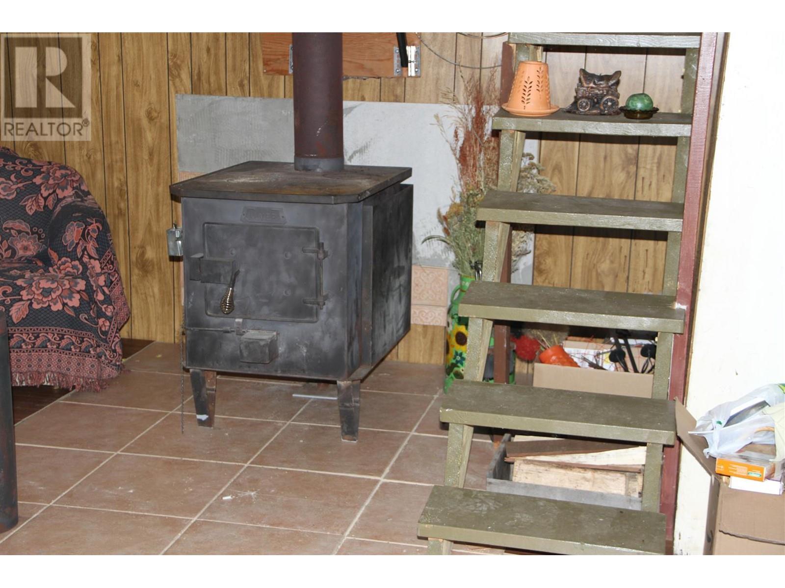 8595 Christian Valley Road Property Photo 37