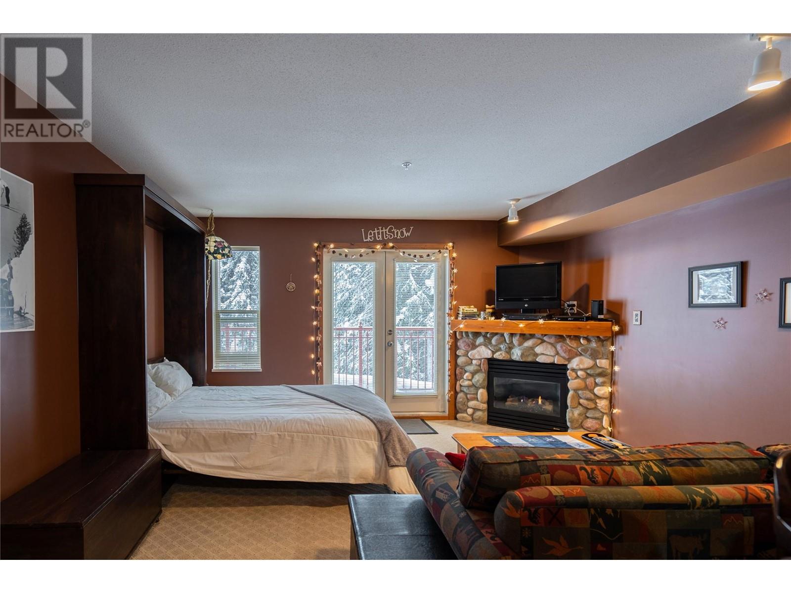 9812 Silver Star Road Unit# 213 Property Photo 5