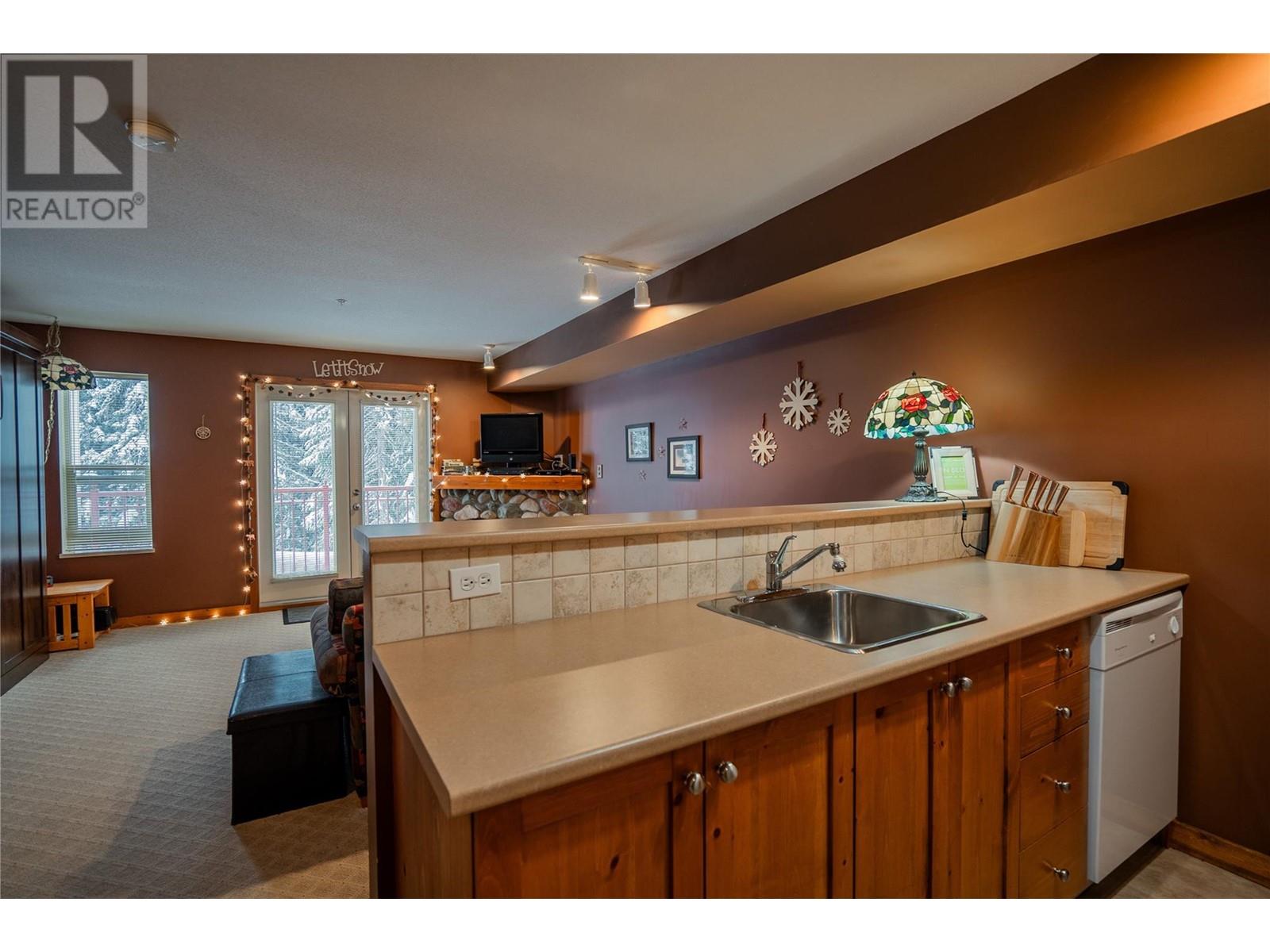 9812 Silver Star Road Unit# 213 Property Photo 10