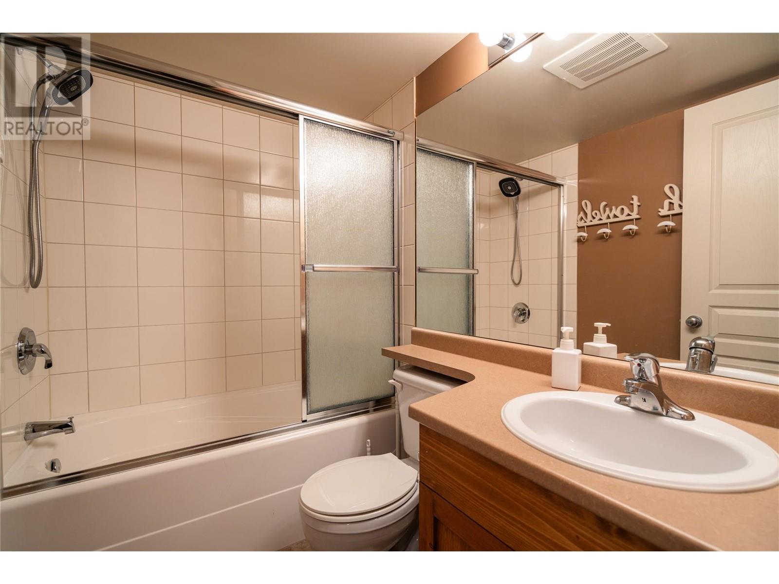 9812 Silver Star Road Unit# 213 Property Photo 17