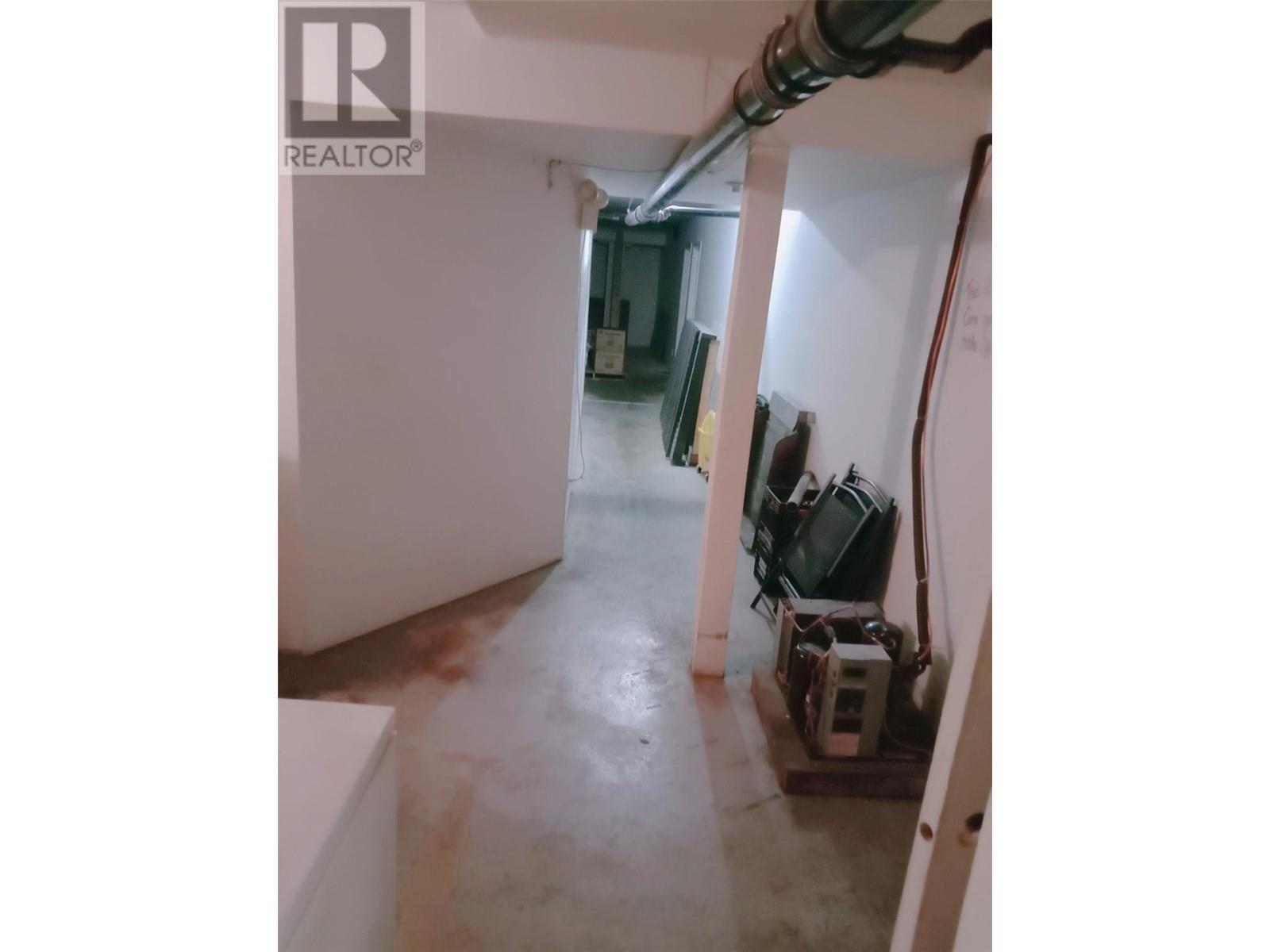 438 Victoria Street Property Photo 25
