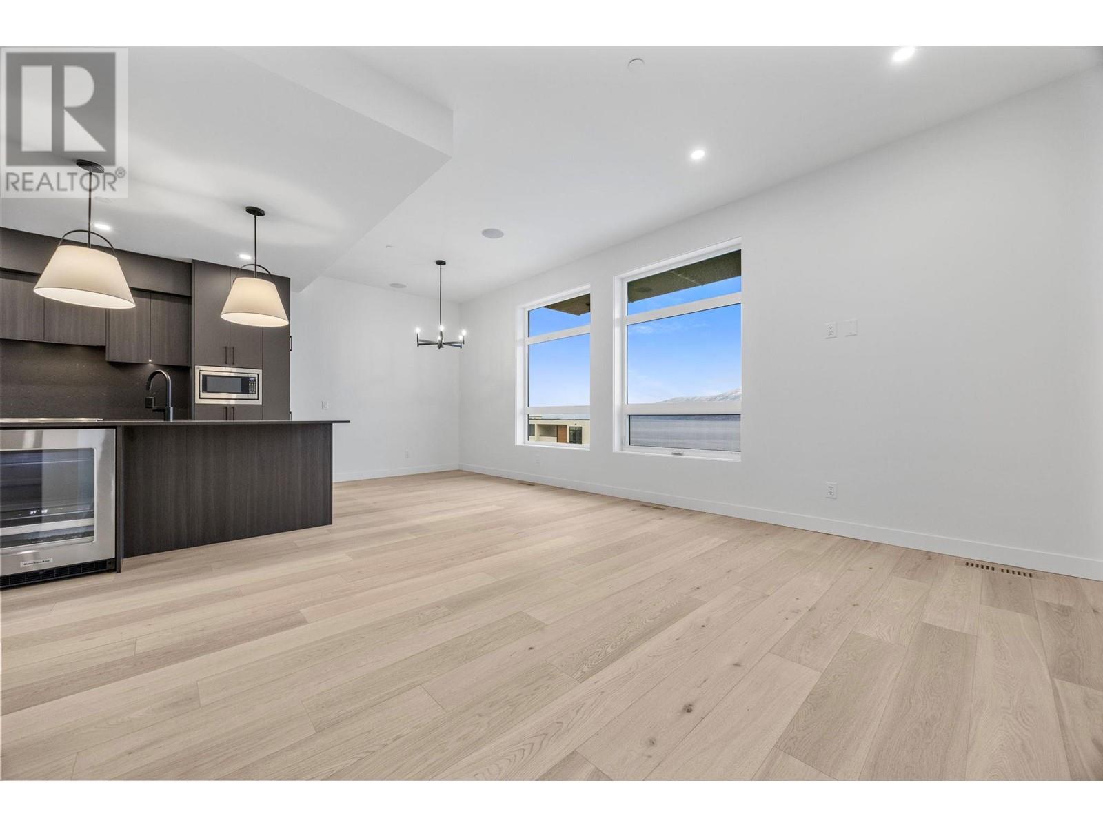 6012 Princess Street Property Photo 10