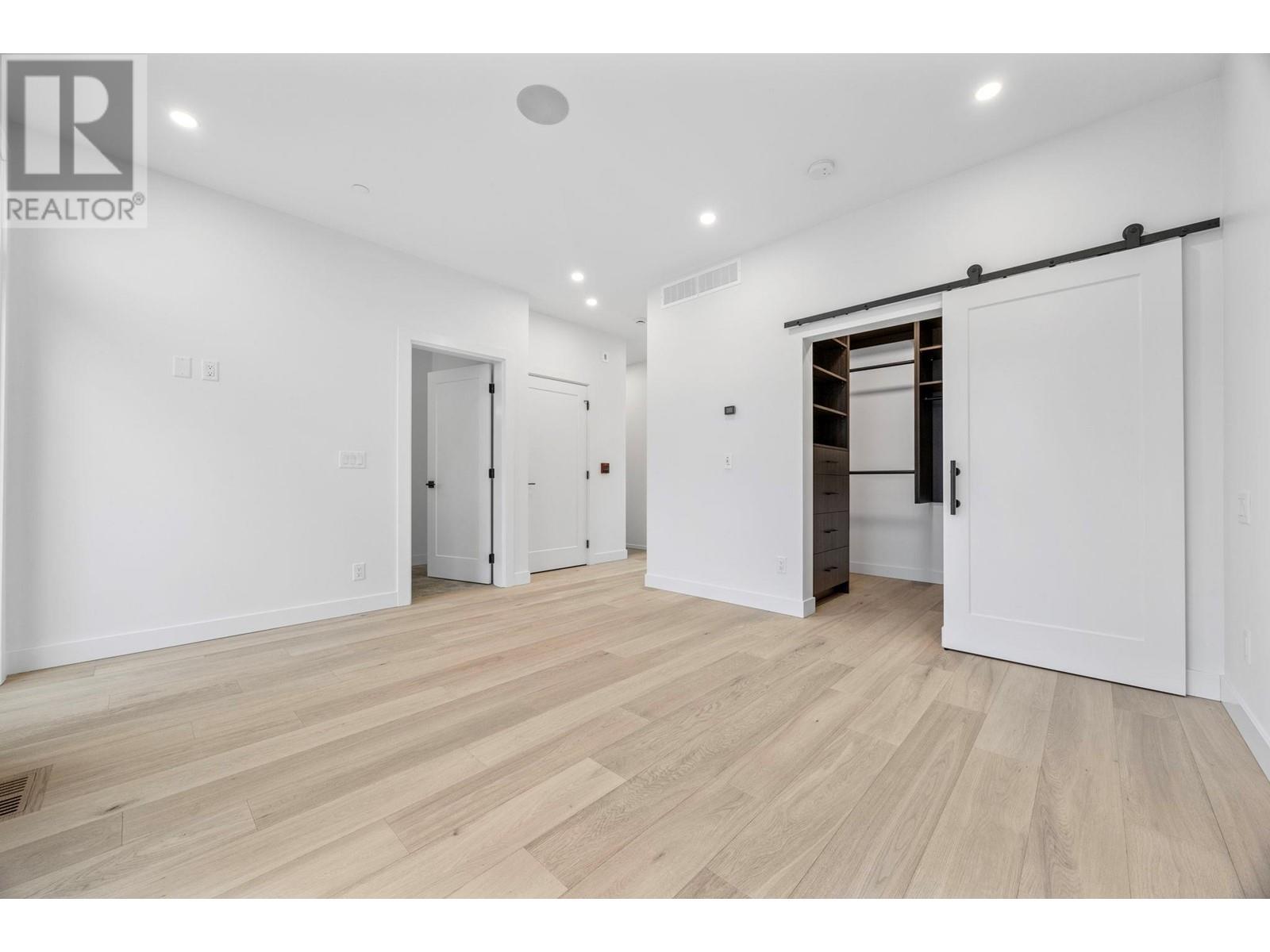 6012 Princess Street Property Photo 19