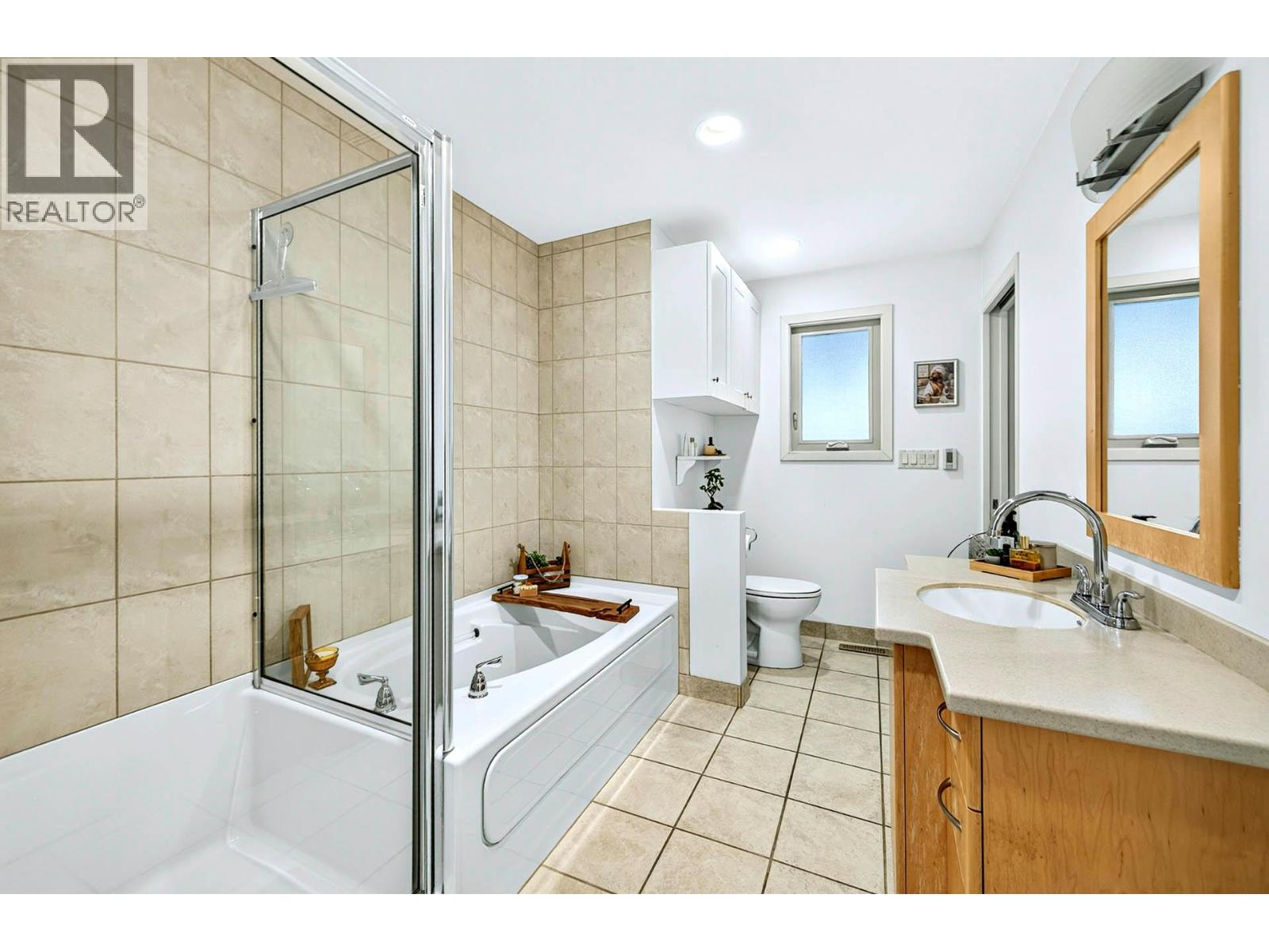 233 Monmouth Drive Property Photo 21
