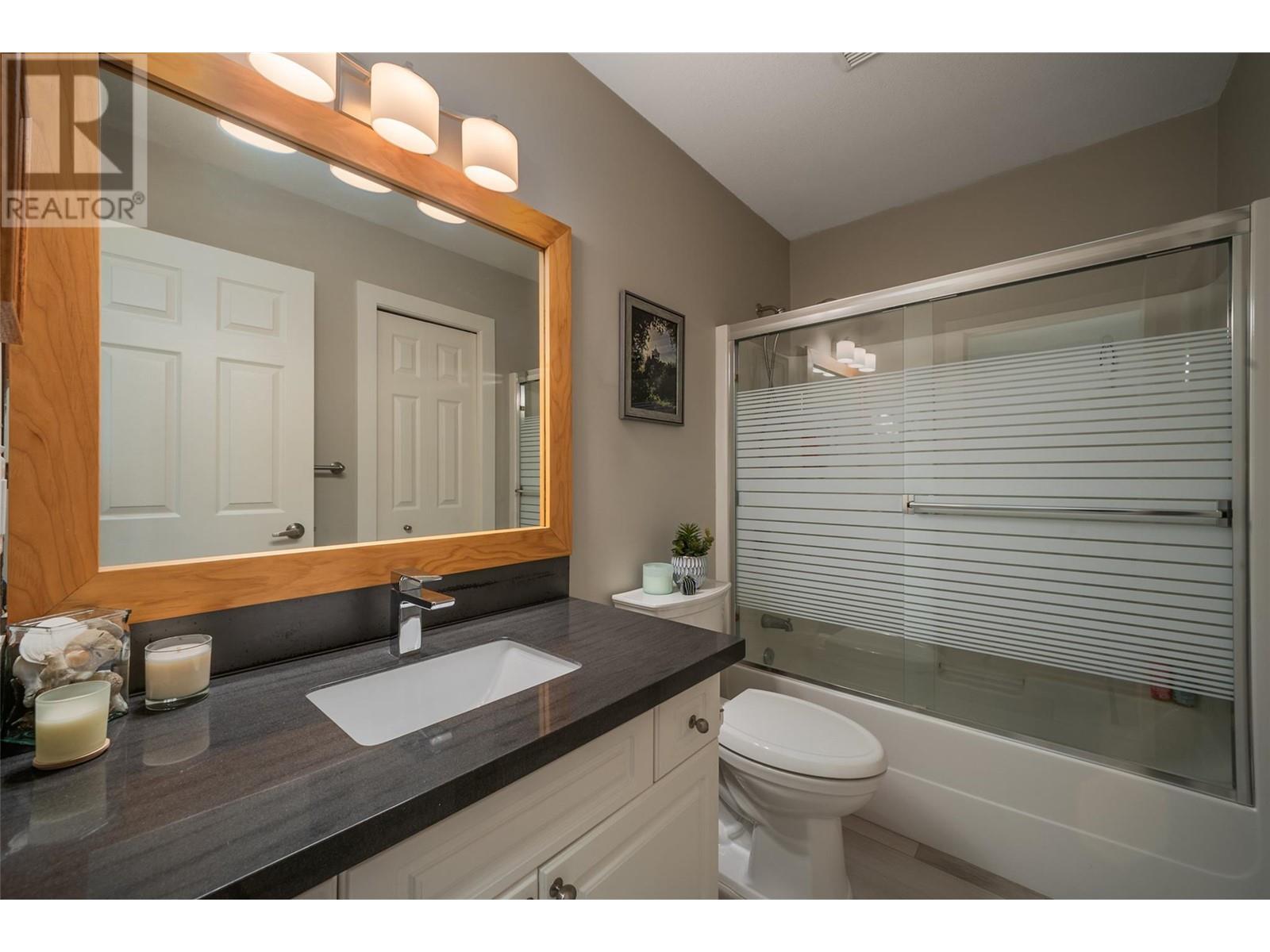 1290 Menu Road Property Photo 38