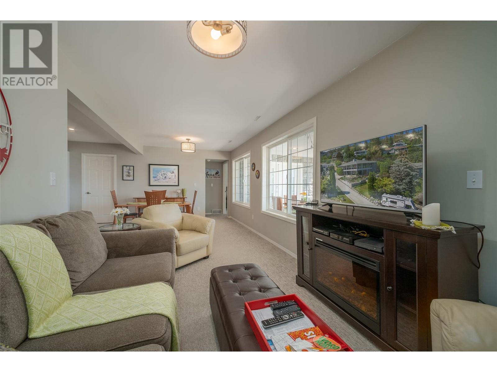 1290 Menu Road Property Photo 44