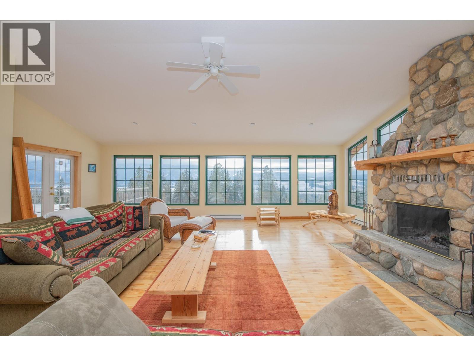 233 Albers Road Property Photo 12