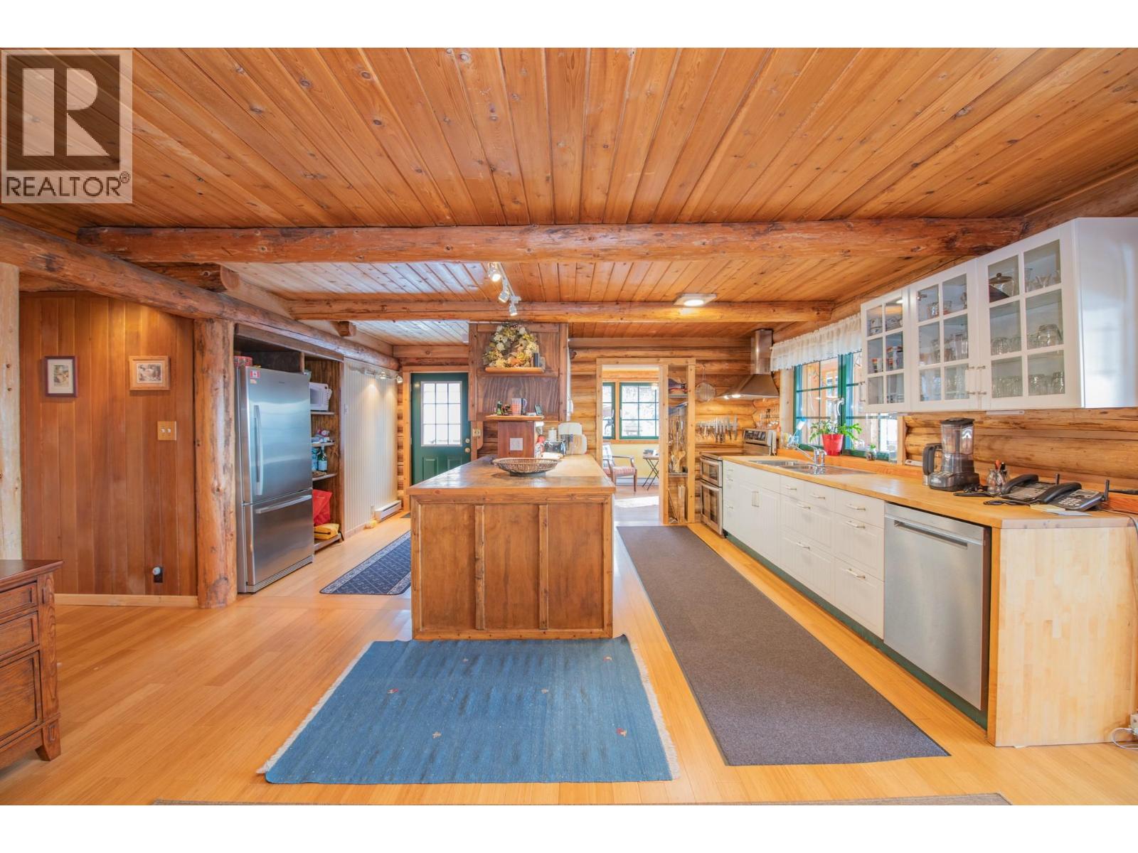 233 Albers Road Property Photo 13