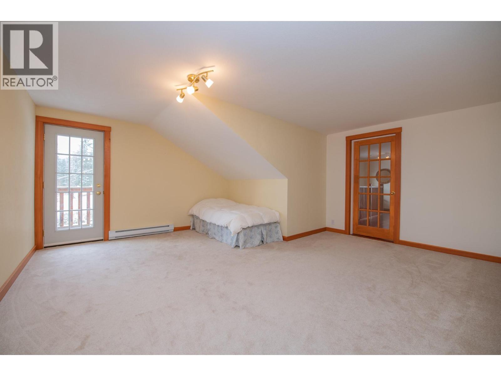 233 Albers Road Property Photo 36