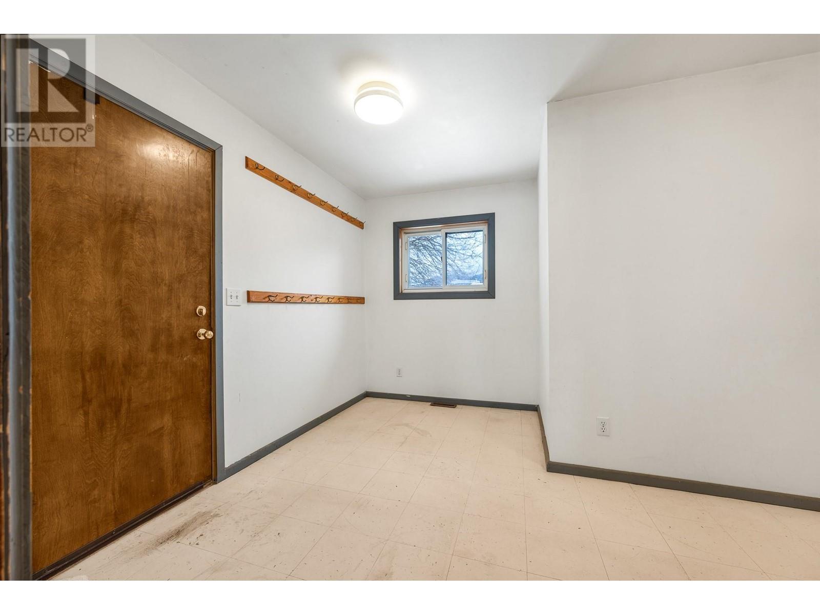 2930 Moray Street Property Photo 16