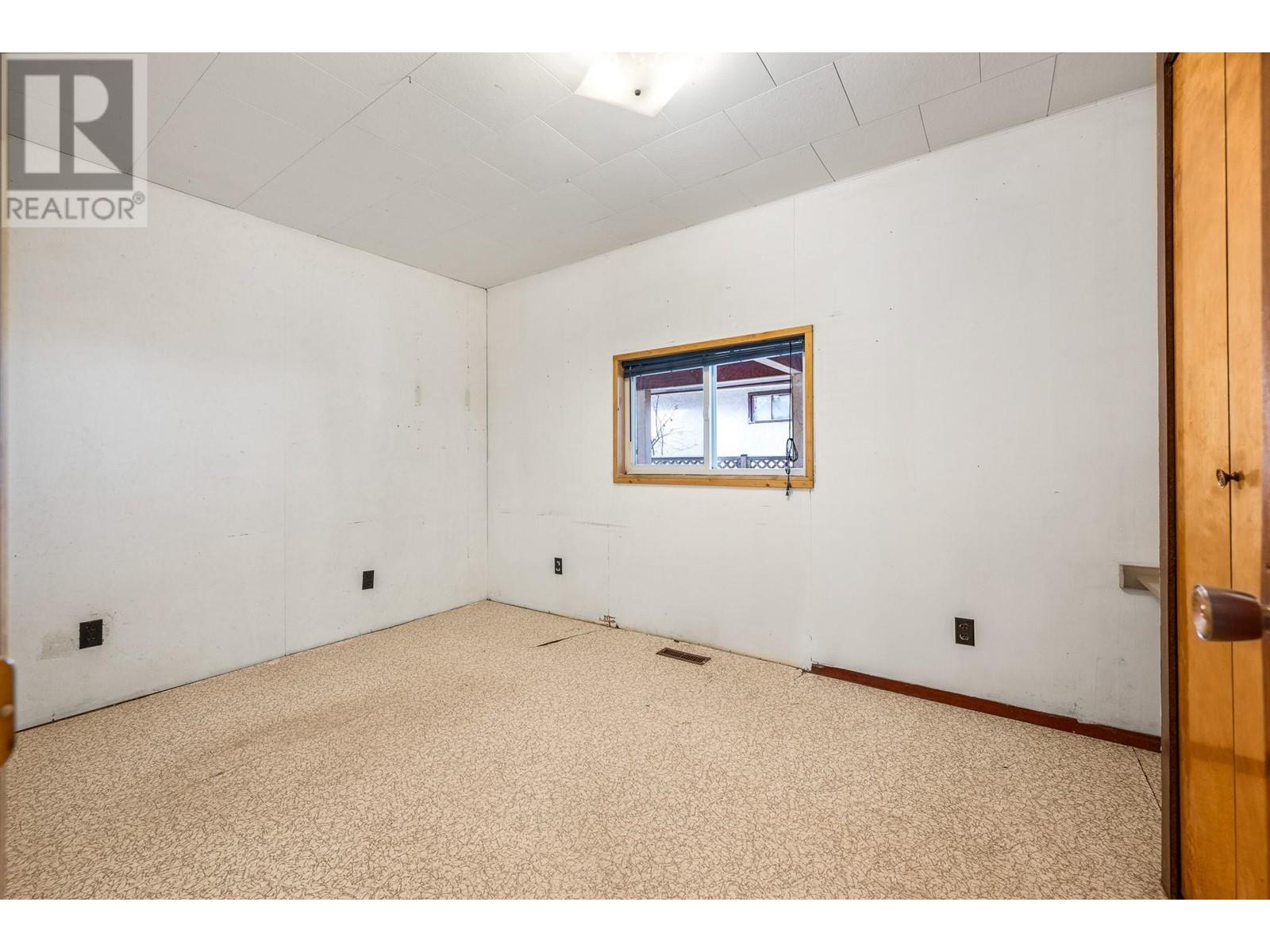 2930 Moray Street Property Photo 18