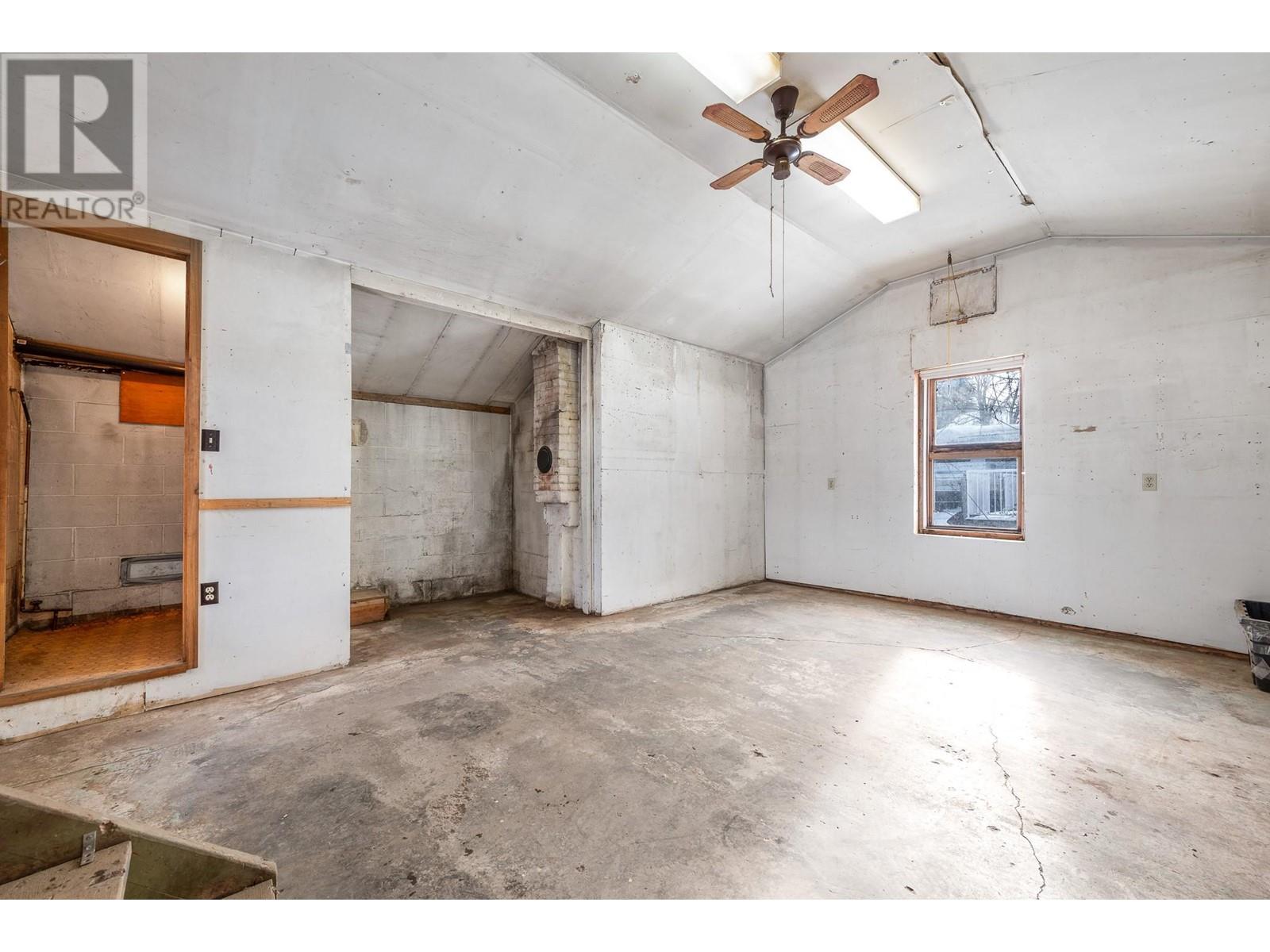 2930 Moray Street Property Photo 28