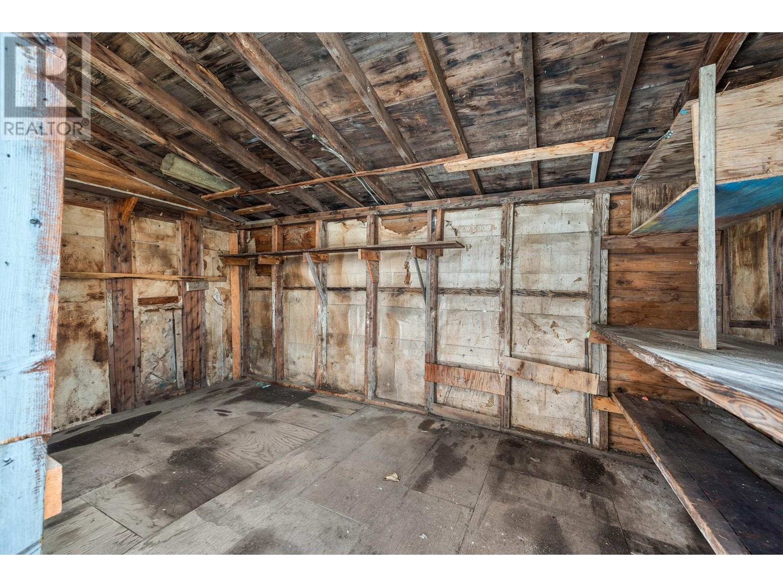 2930 Moray Street Property Photo 34