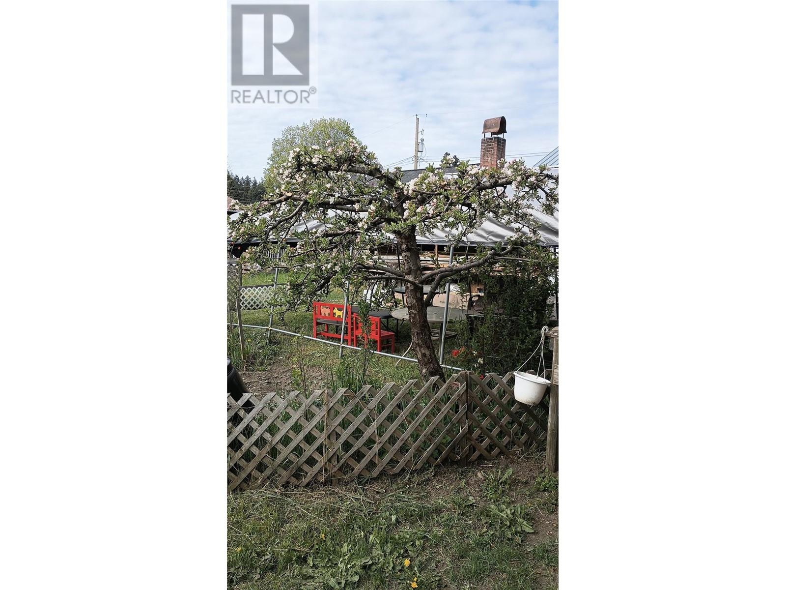 2930 Moray Street Property Photo 44