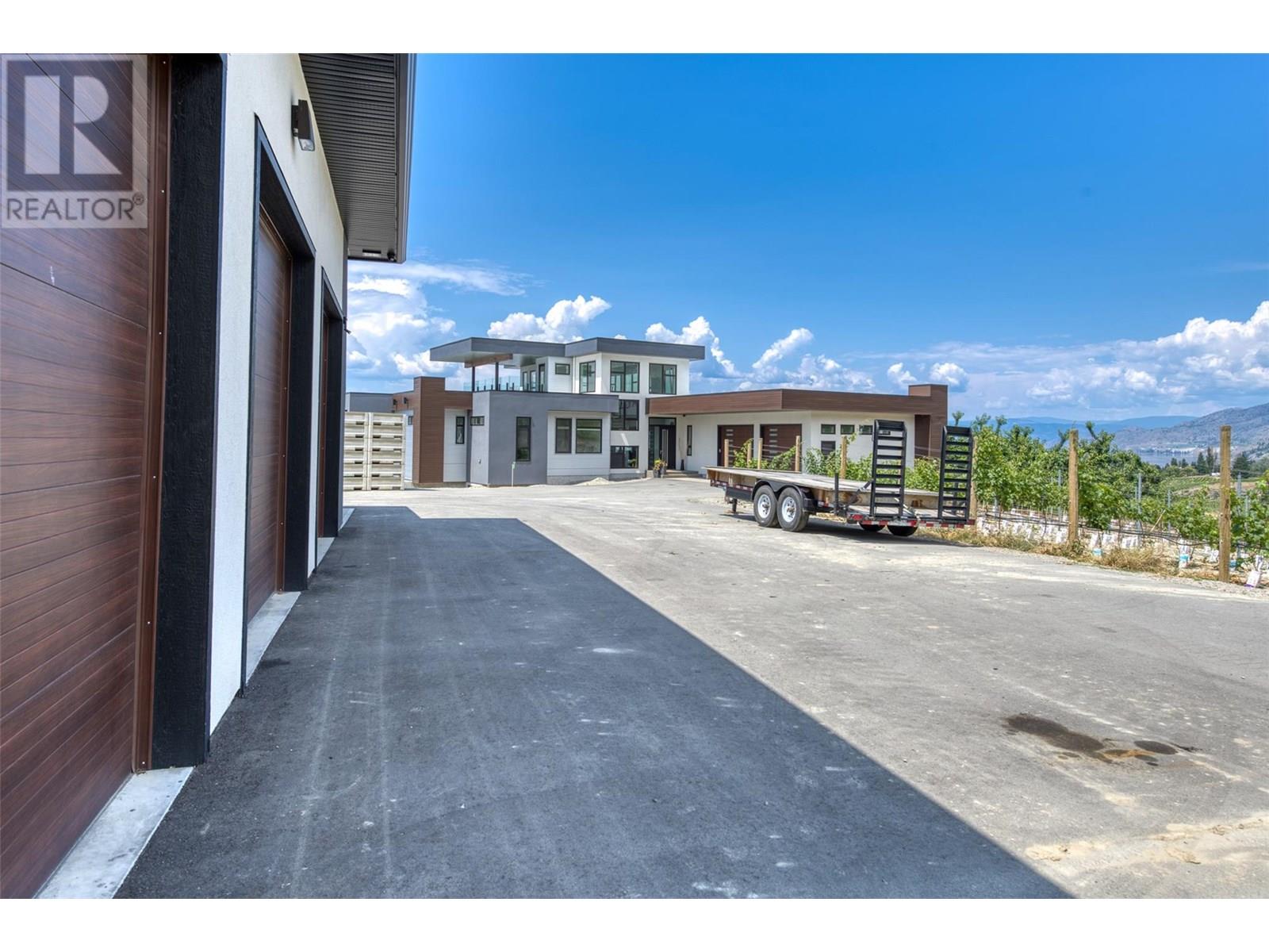 2805 Aikins Loop Property Photo 86