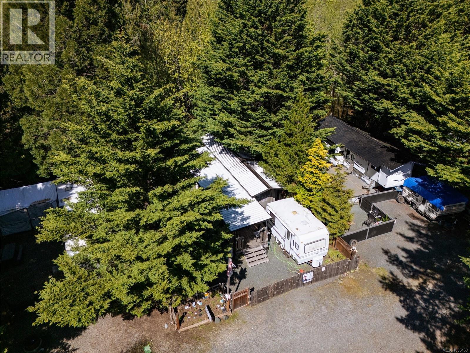 E14 2650 Turnbull Rd Property Photo 46