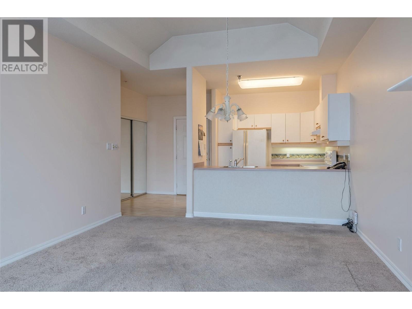 3805 30 Avenue Unit# 411 Property Photo 3