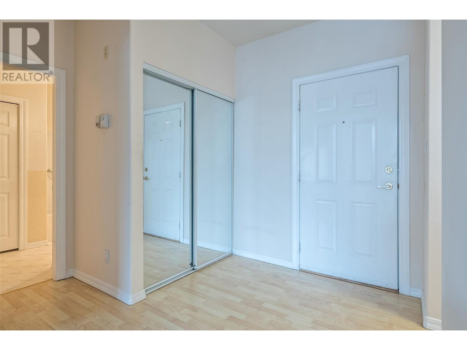 3805 30 Avenue Unit# 411 Property Photo 10