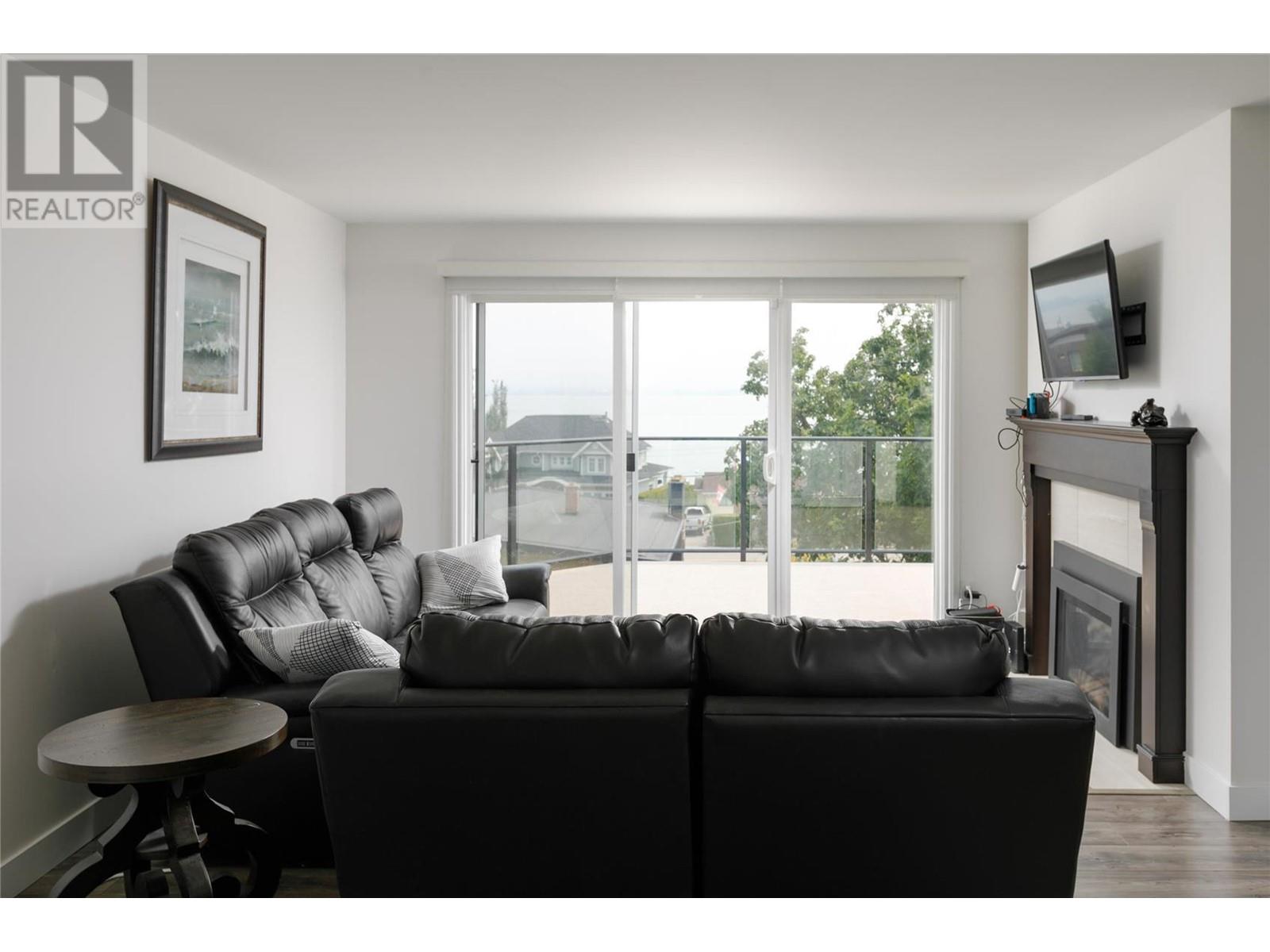 2751 Benedick Road Property Photo 8