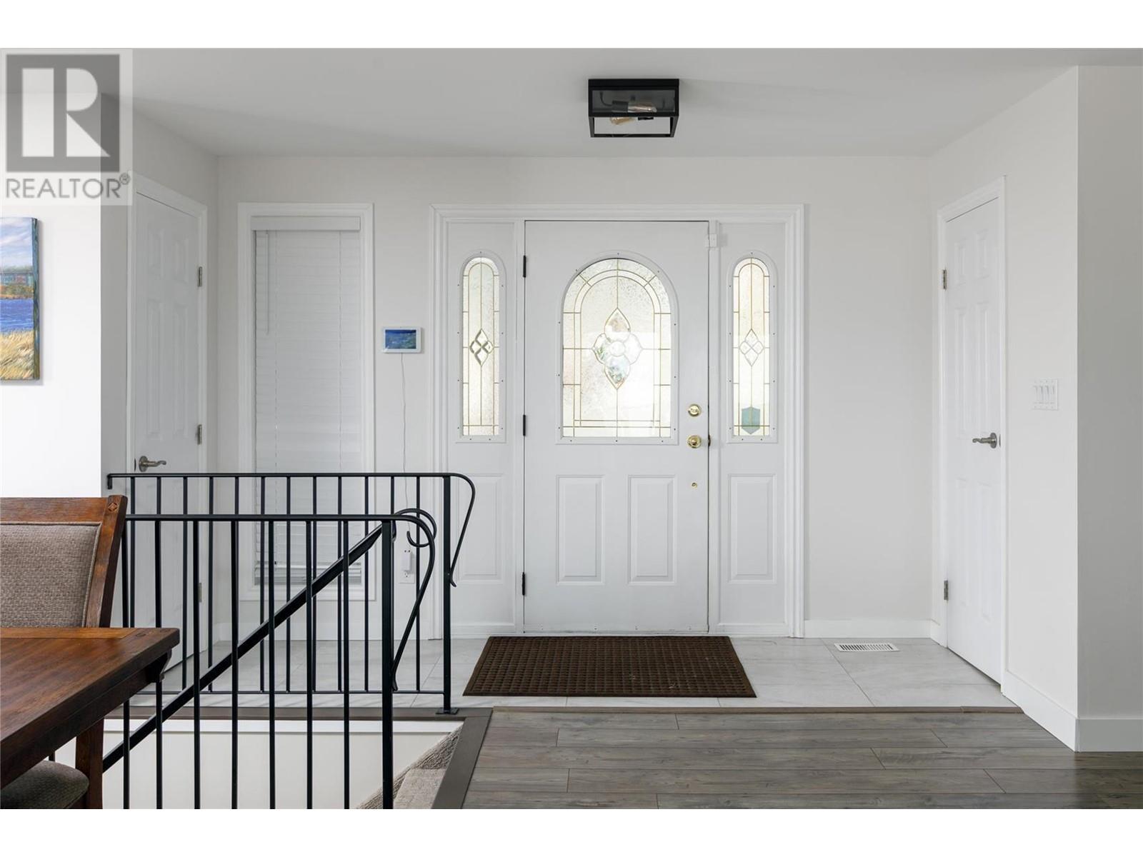 2751 Benedick Road Property Photo 10