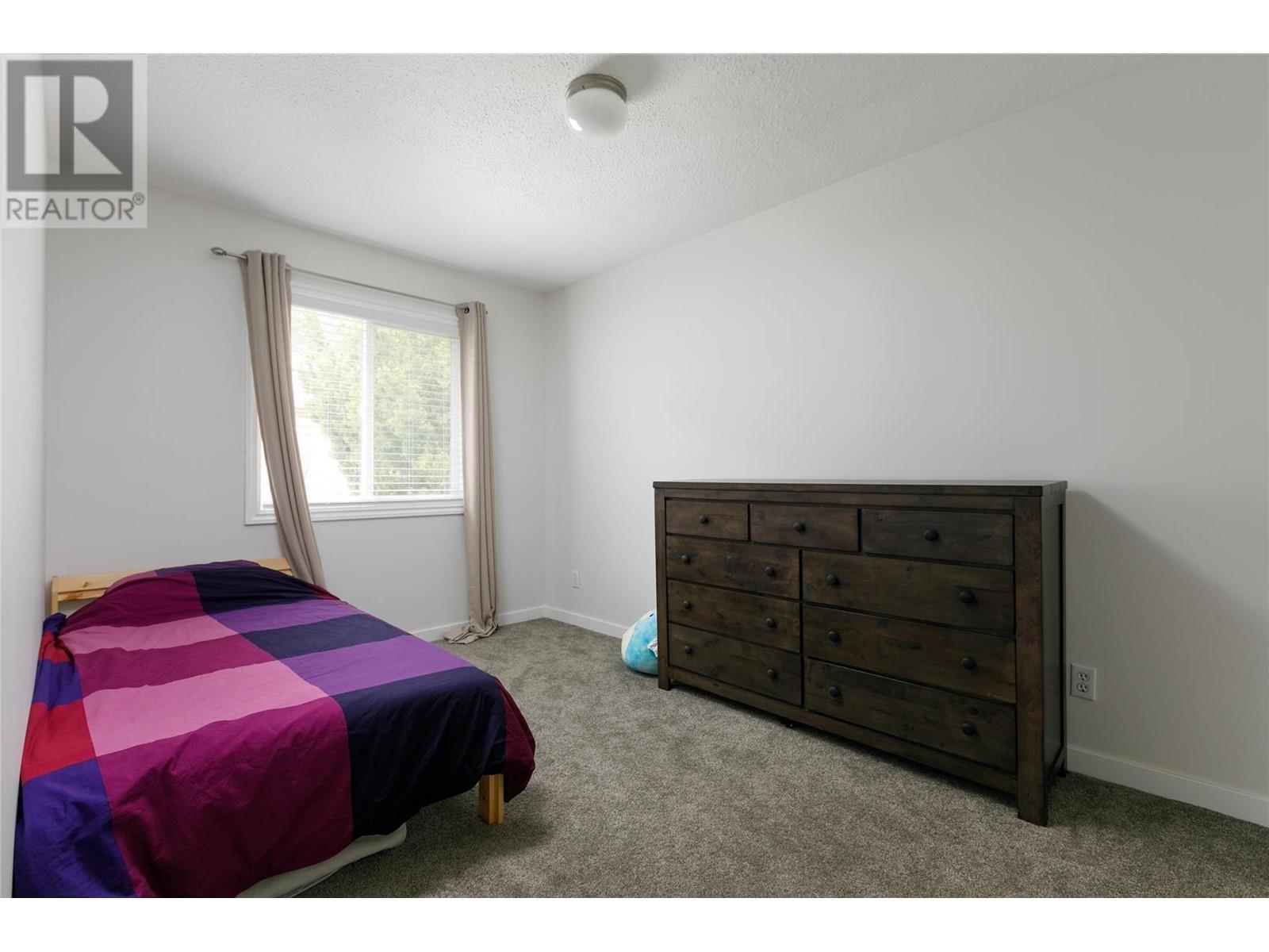 2751 Benedick Road Property Photo 11