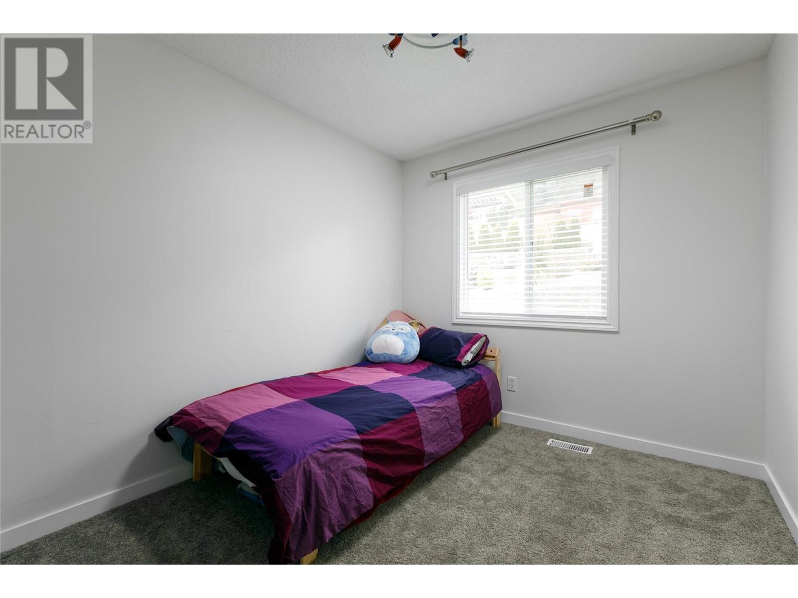 2751 Benedick Road Property Photo 12