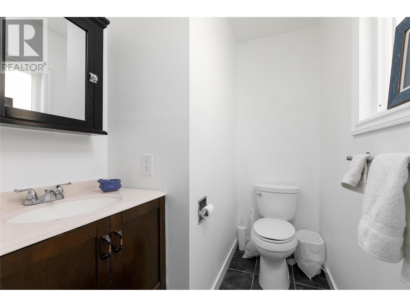 2751 Benedick Road Property Photo 15