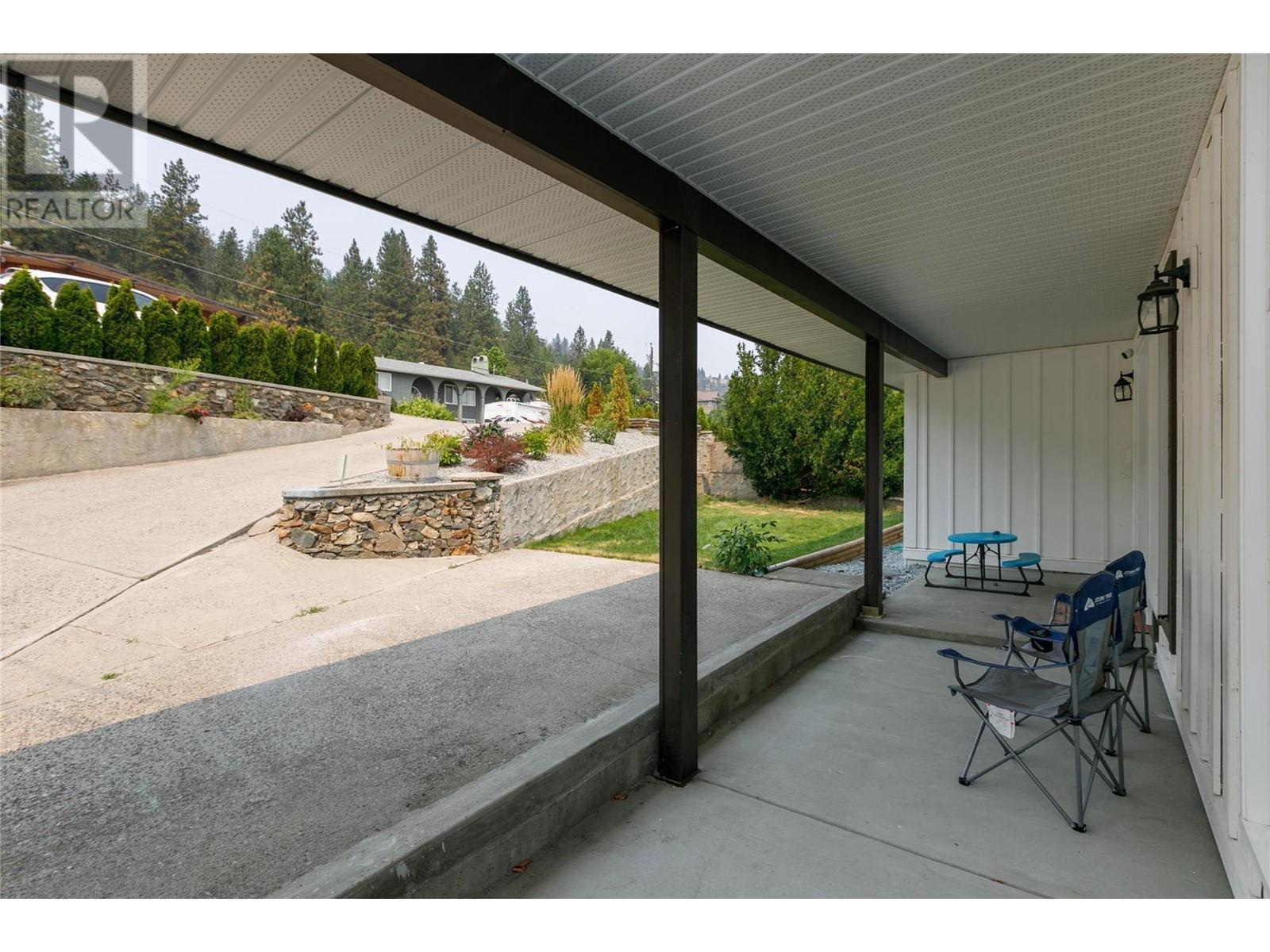 2751 Benedick Road Property Photo 20