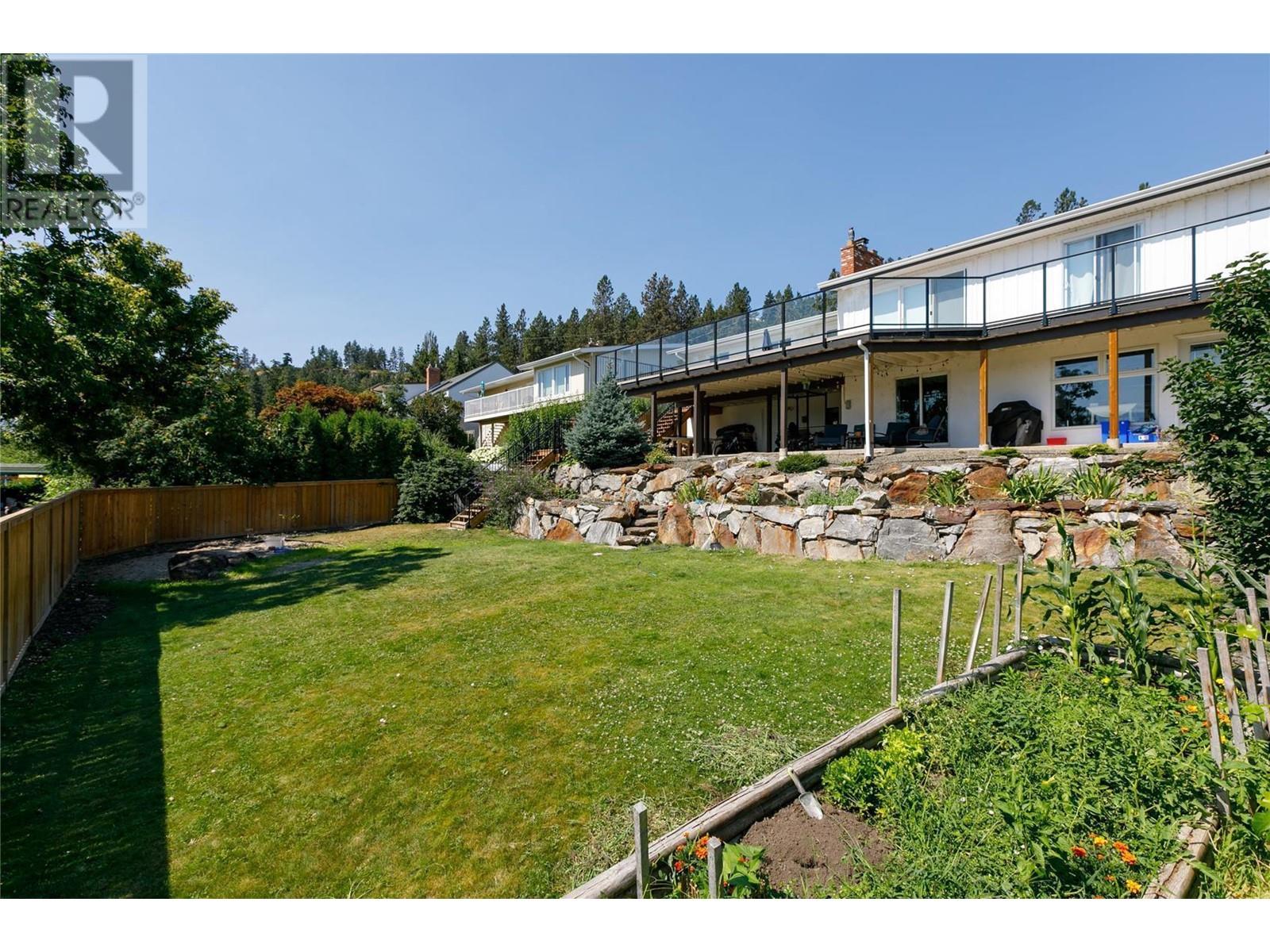 2751 Benedick Road Property Photo 21