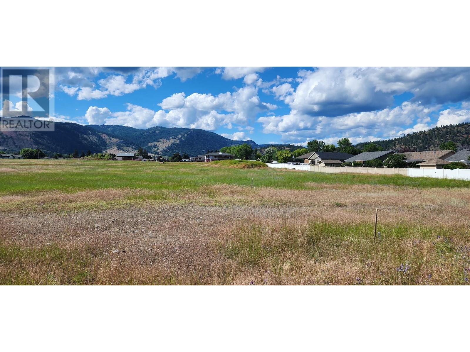 6810 22nd Street Property Photo 4